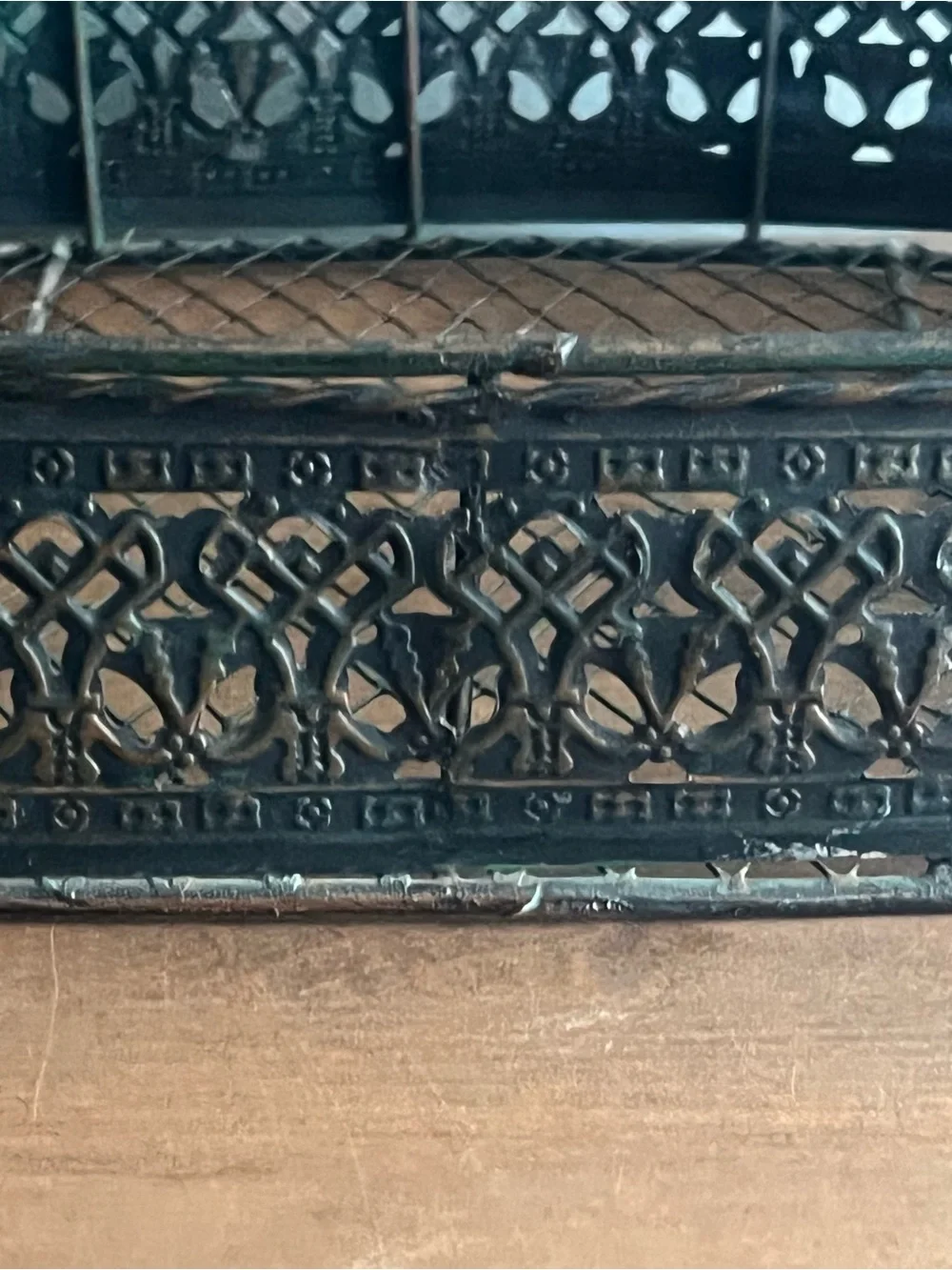 None vintage wire